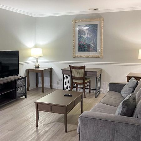 Marco Island Lakeside Inn Luaran gambar